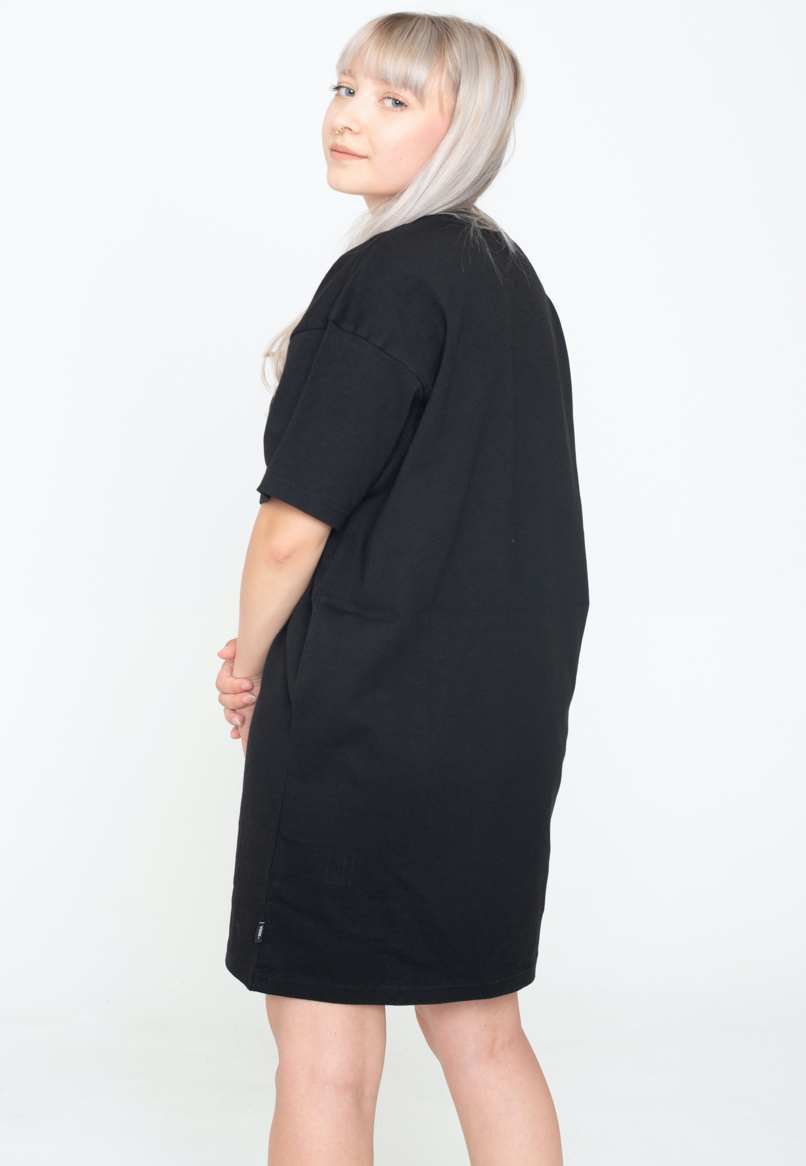 Vans - Center Vee Tee Black - Dress | Women-Image