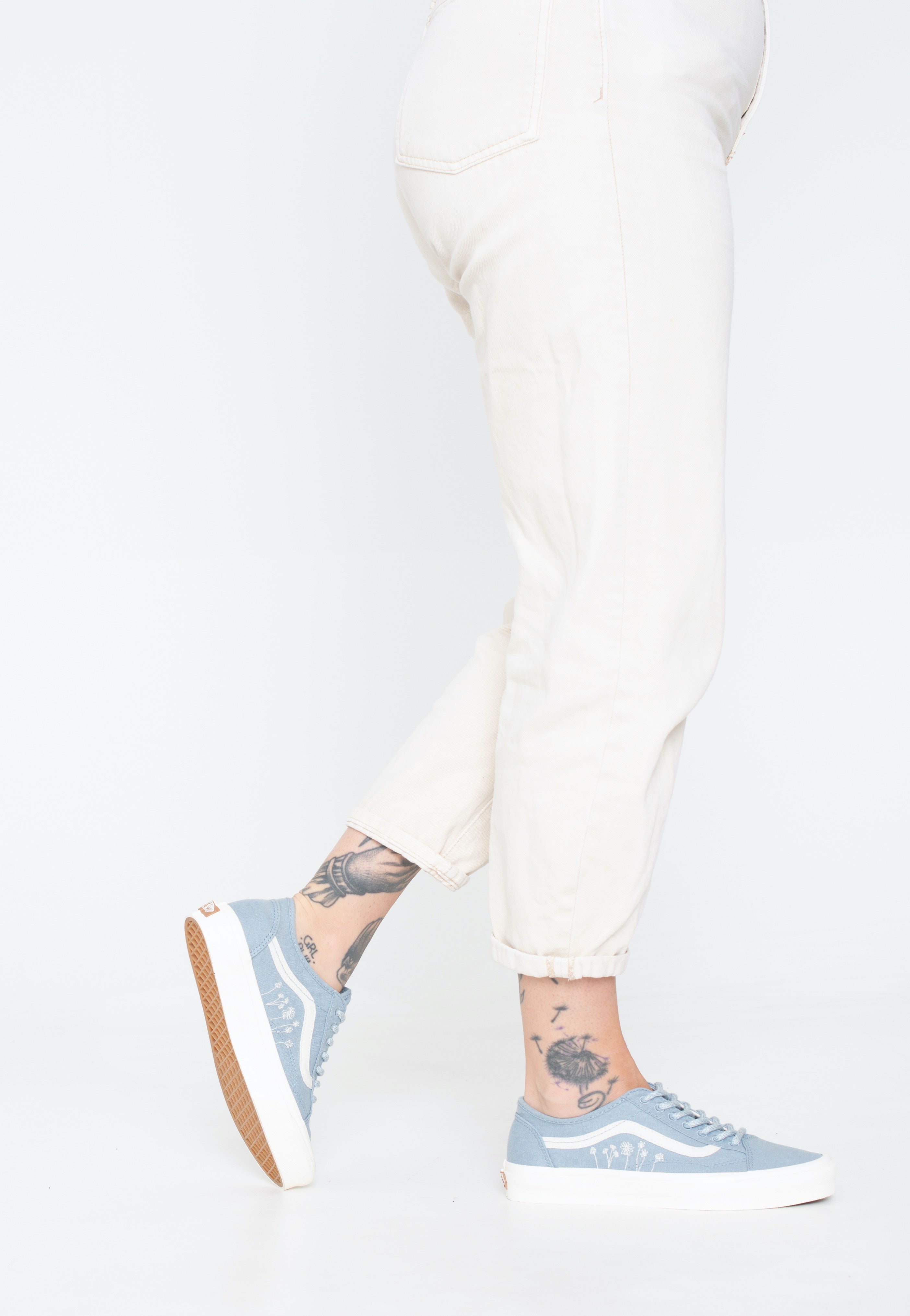 Vans - Old Skool Tapered Eco Theory Embroidered Flowers Ashley Blue - Girl Shoes | Women-Image