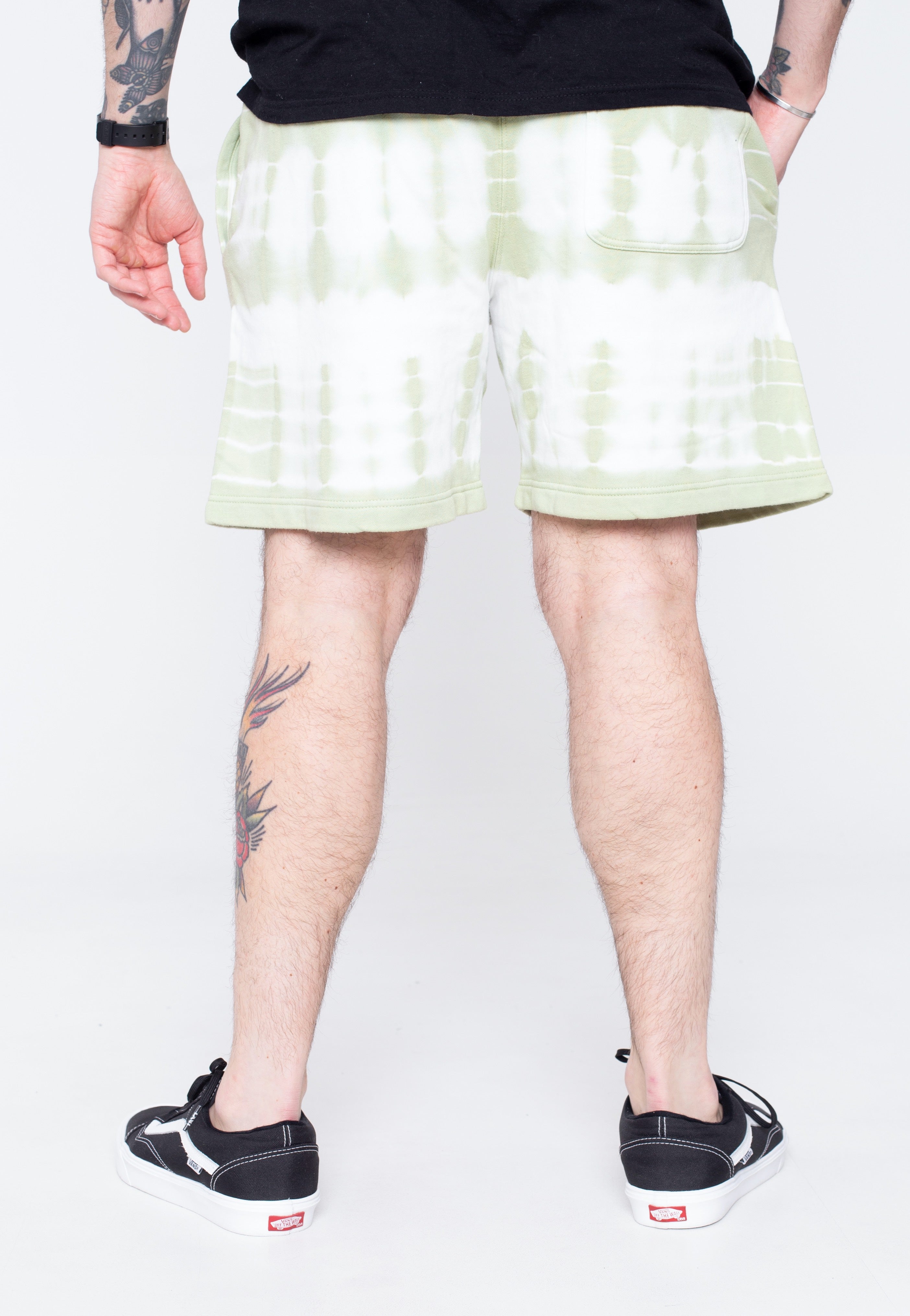 Vans - Peace Of Mind Loose Fleeece Celadon Green/Tie Dye - Shorts | Men-Image