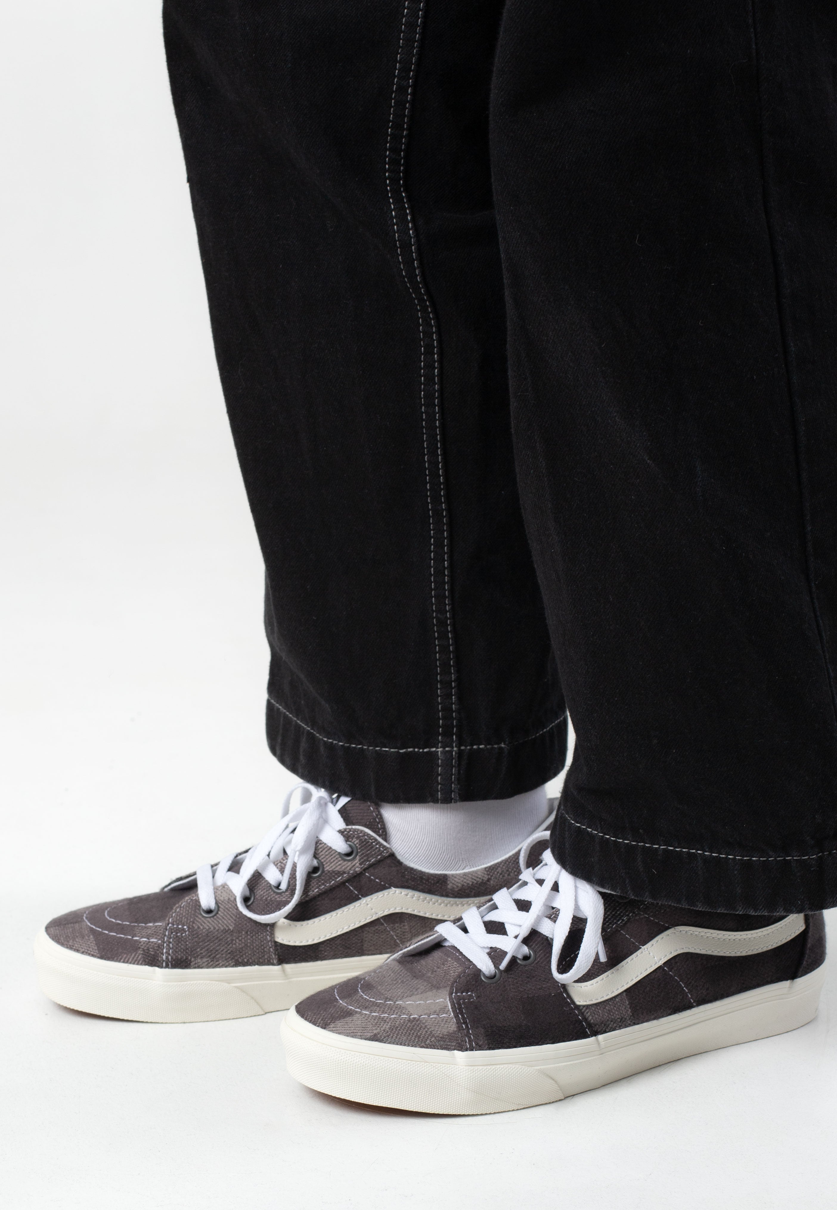 Vans - SK8-Low Sweater Check Gray - Shoes | Men-Image