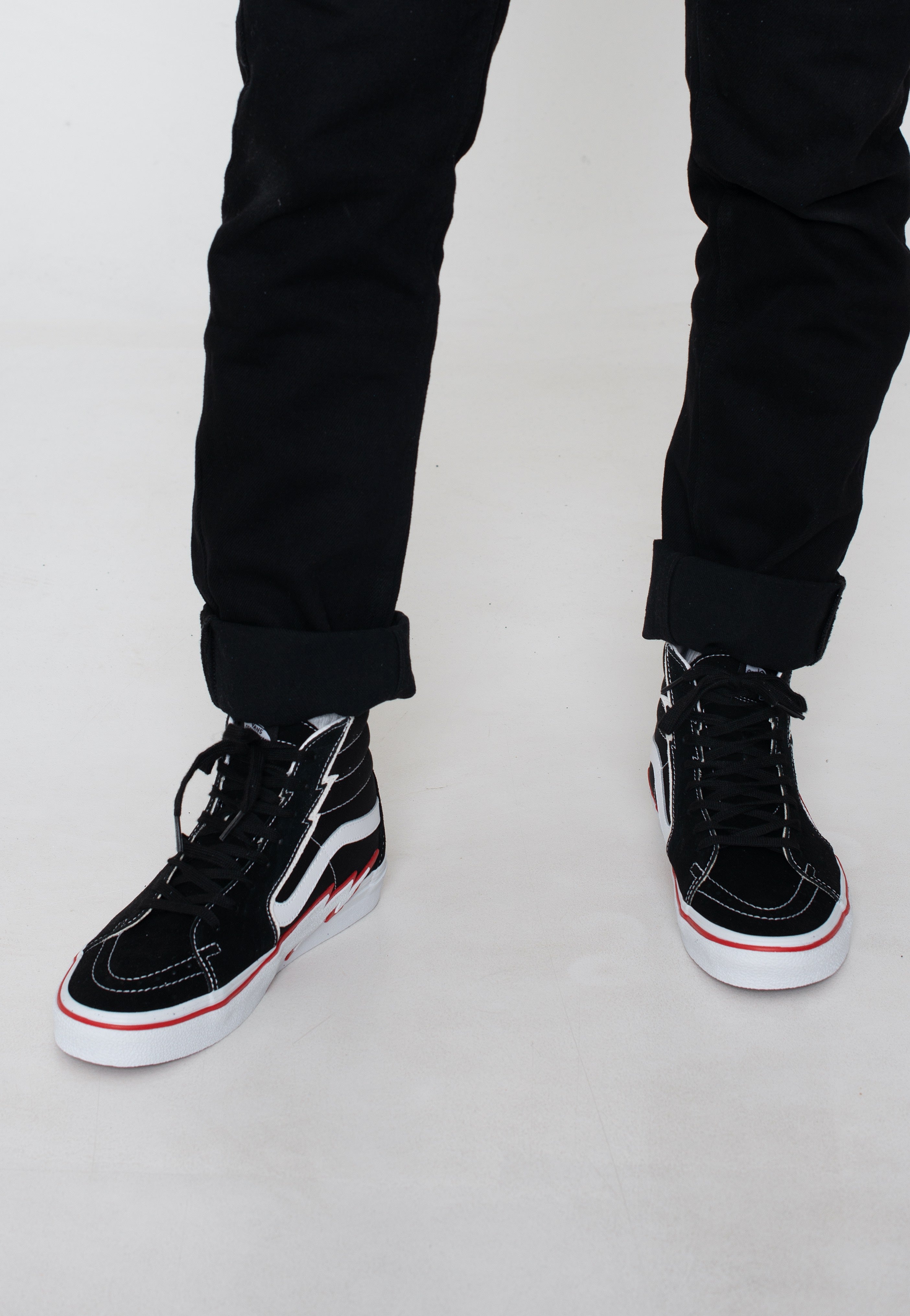 Vans - Sk8 Hi Bolt Black/Racing Red - Shoes | Men-Image