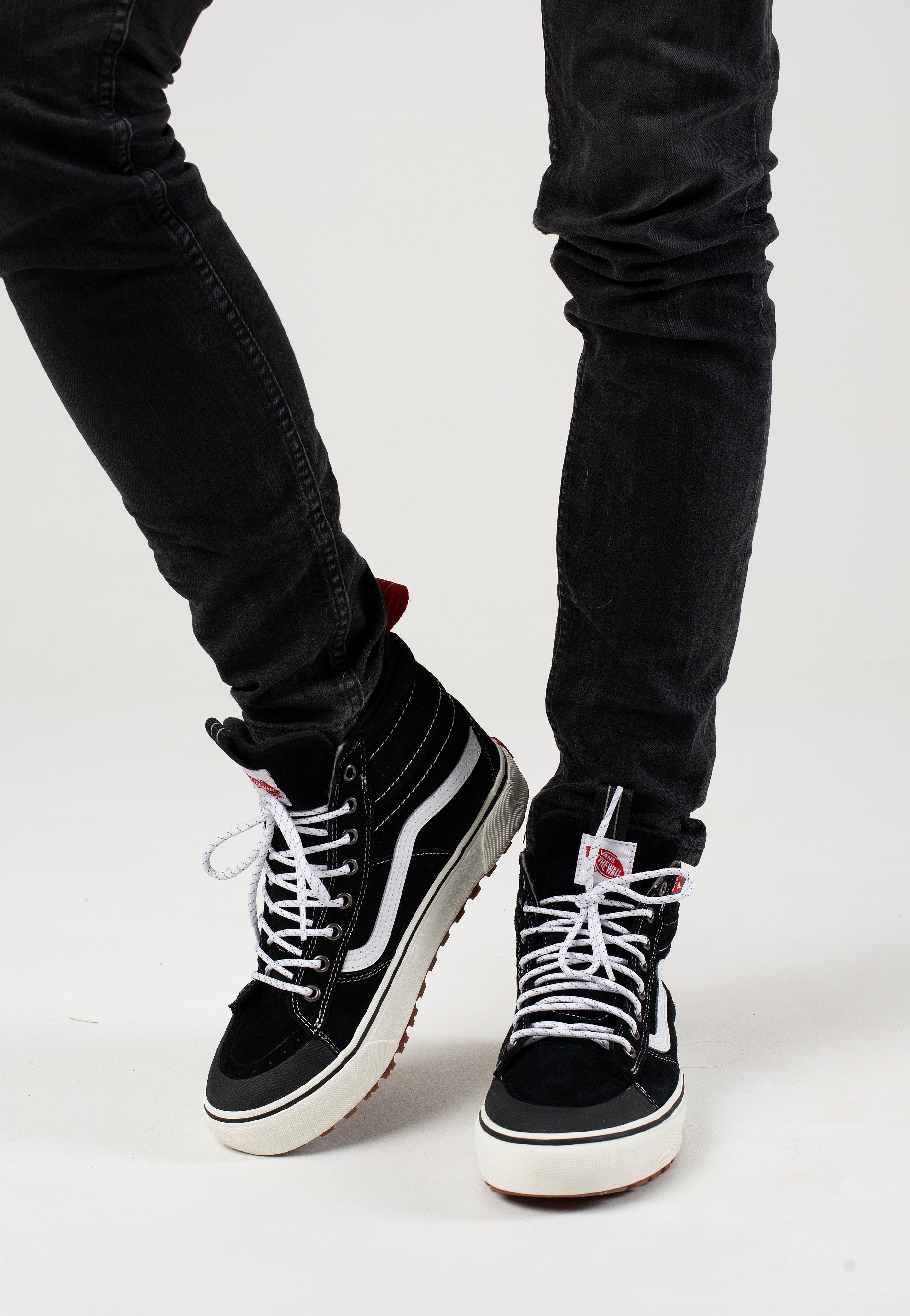 Vans - Sk8 Hi MTE 2 Black/True White - Shoes | Men-Image