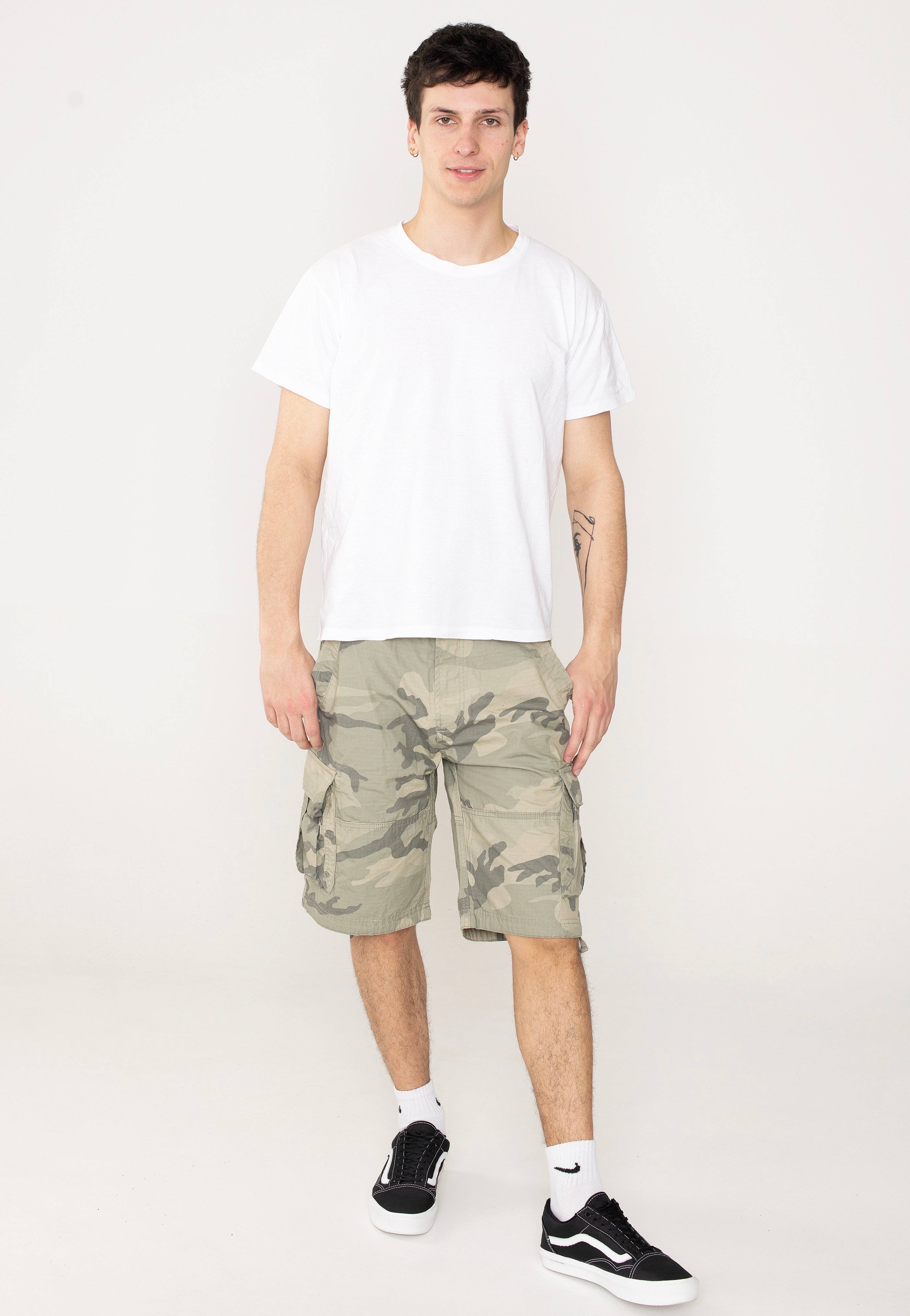 Vintage Industries - Terrance Desert Camo - Shorts | Men-Image