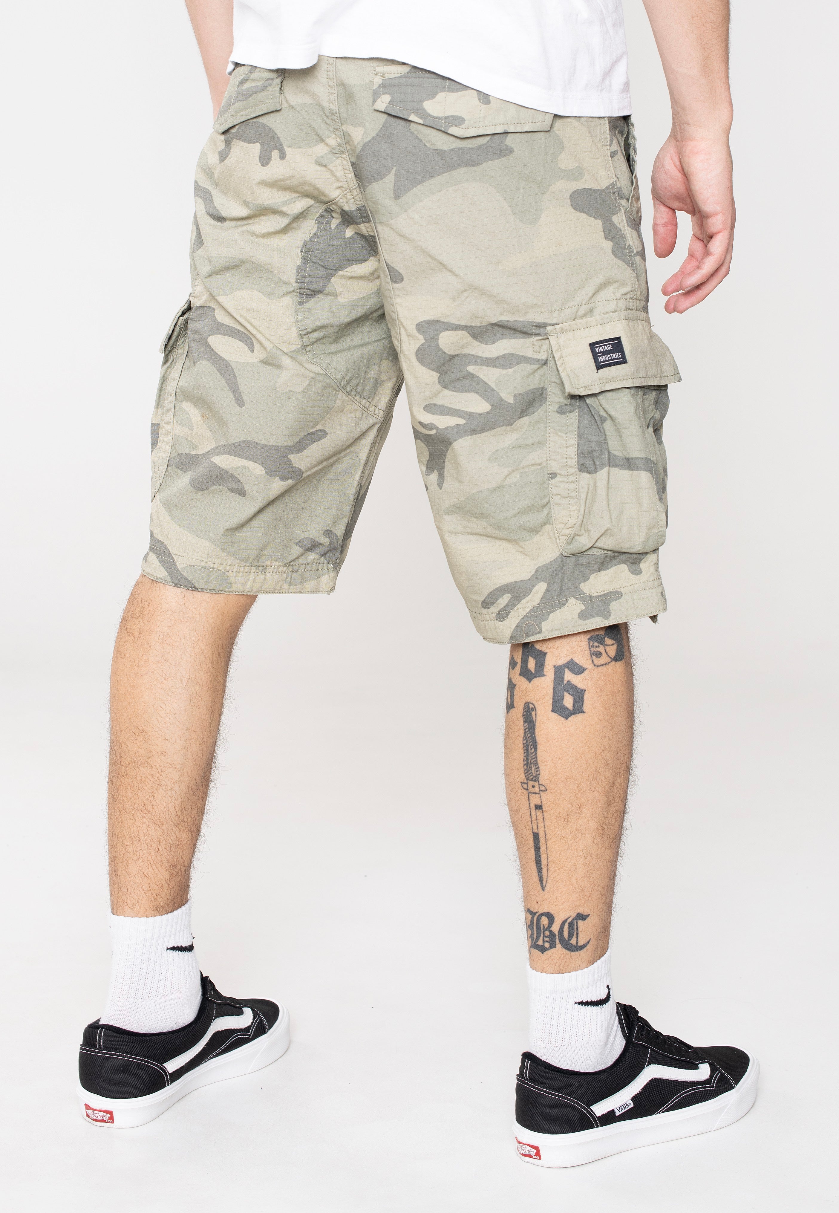 Vintage Industries - Terrance Desert Camo - Shorts | Men-Image