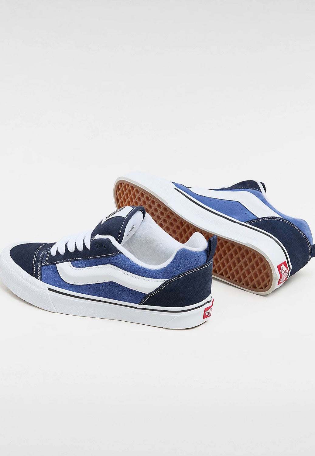 Vans - Knu Skool Navy/True White - Shoes | Men-Image