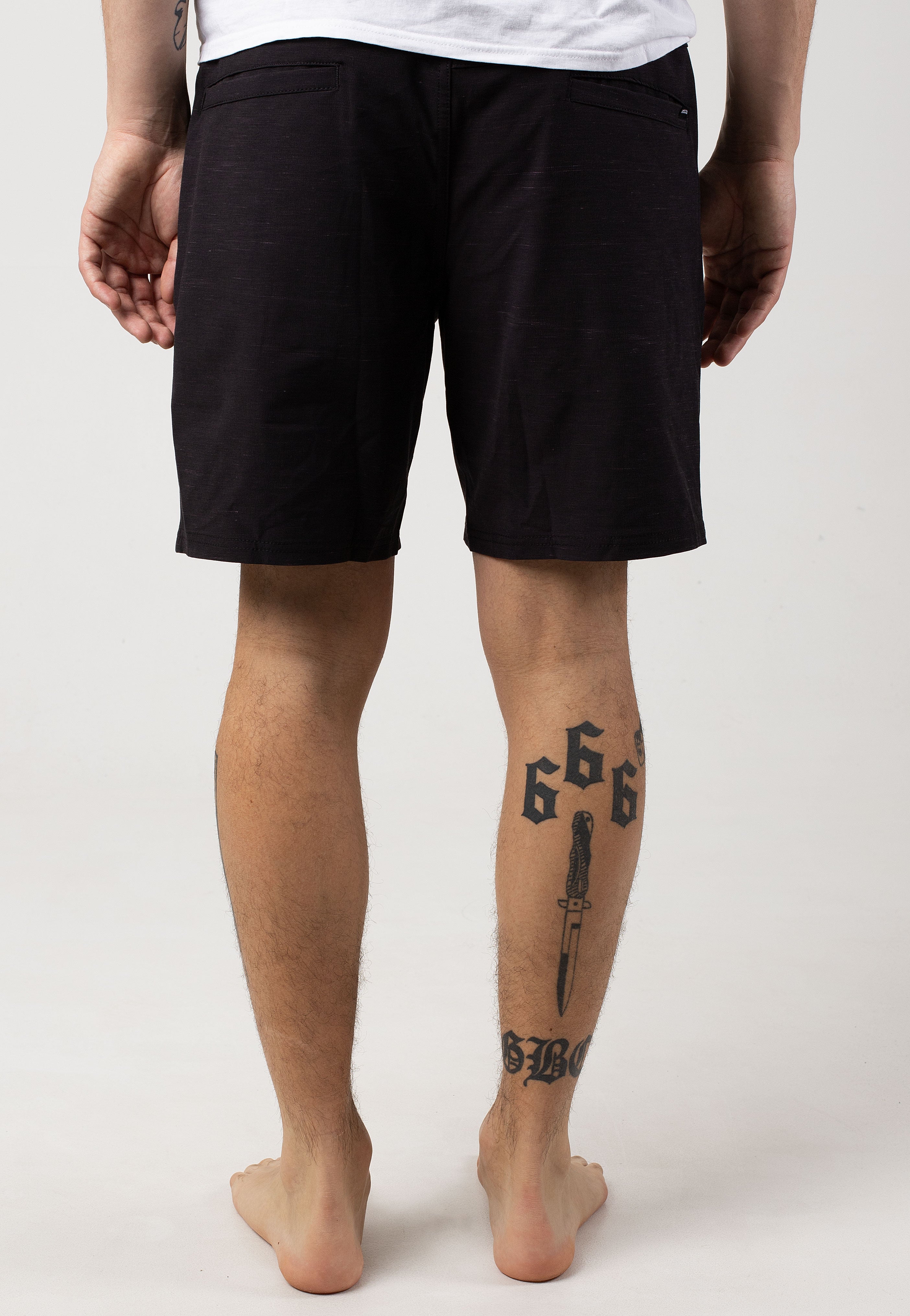 Volcom - Understoned Hybrid 18 Black - Shorts | Men-Image