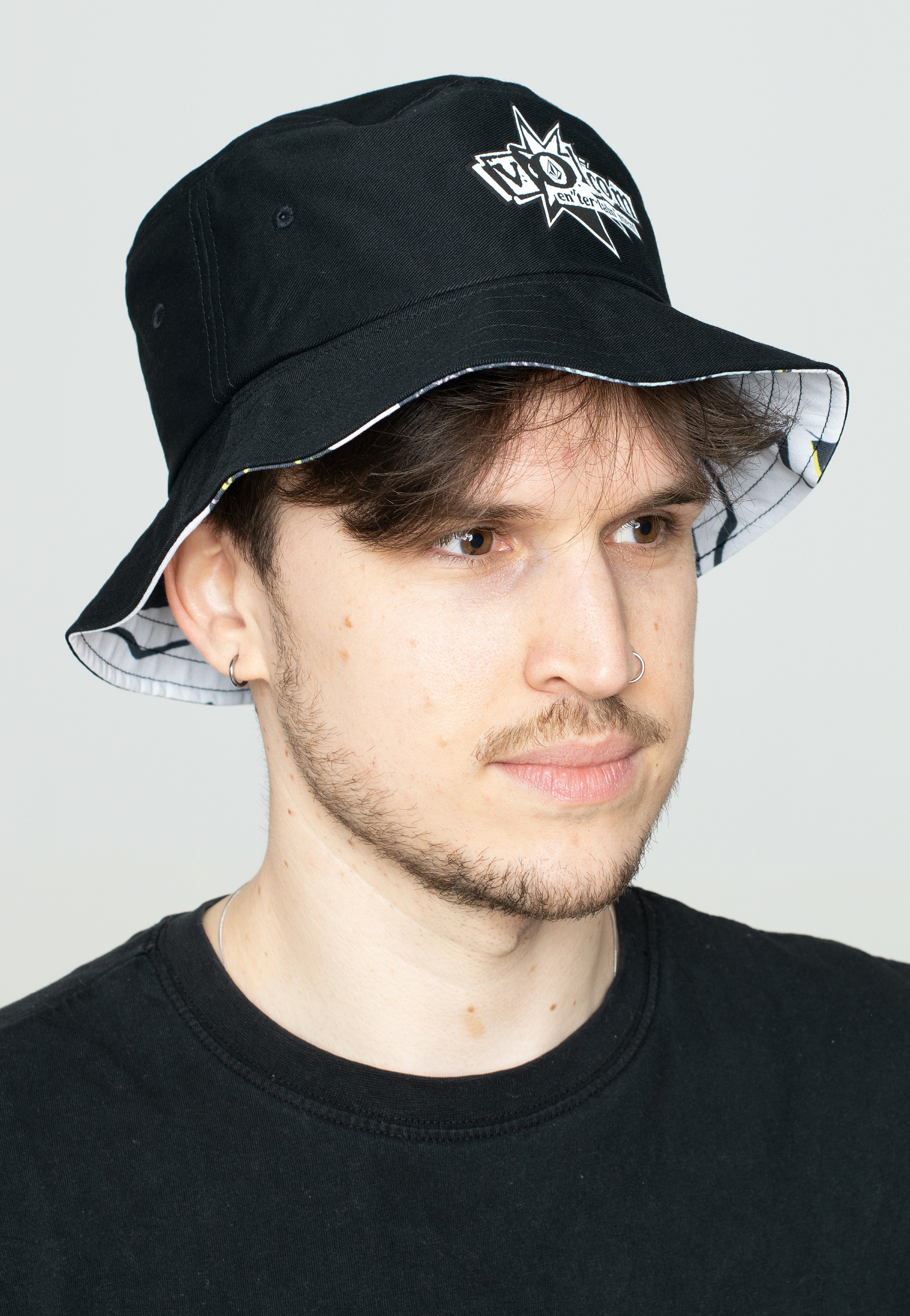 Volcom - V Ent Flyer Bucket Black Combo - Bucket Hat | Neutral-Image