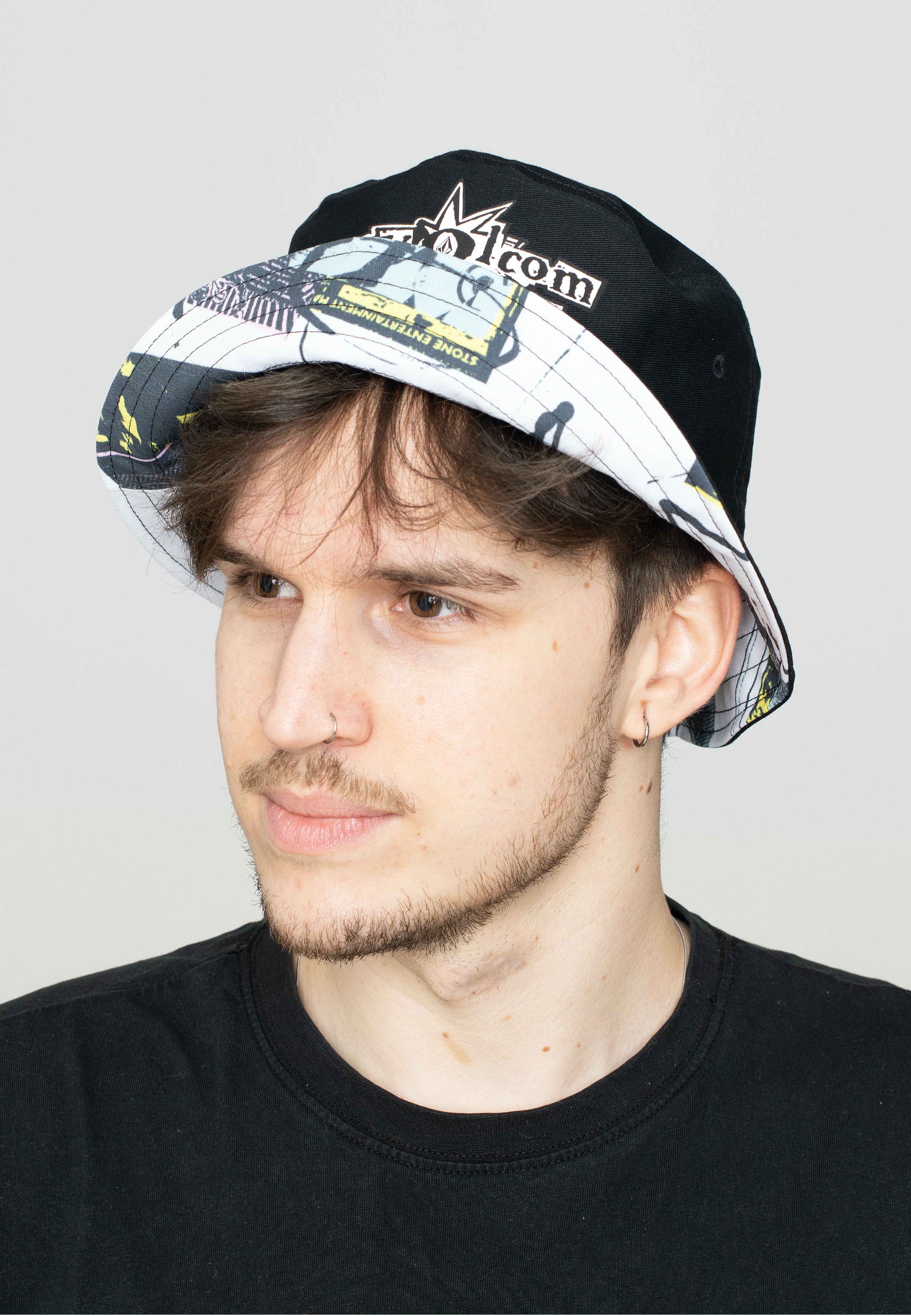 Volcom - V Ent Flyer Bucket Black Combo - Bucket Hat | Neutral-Image