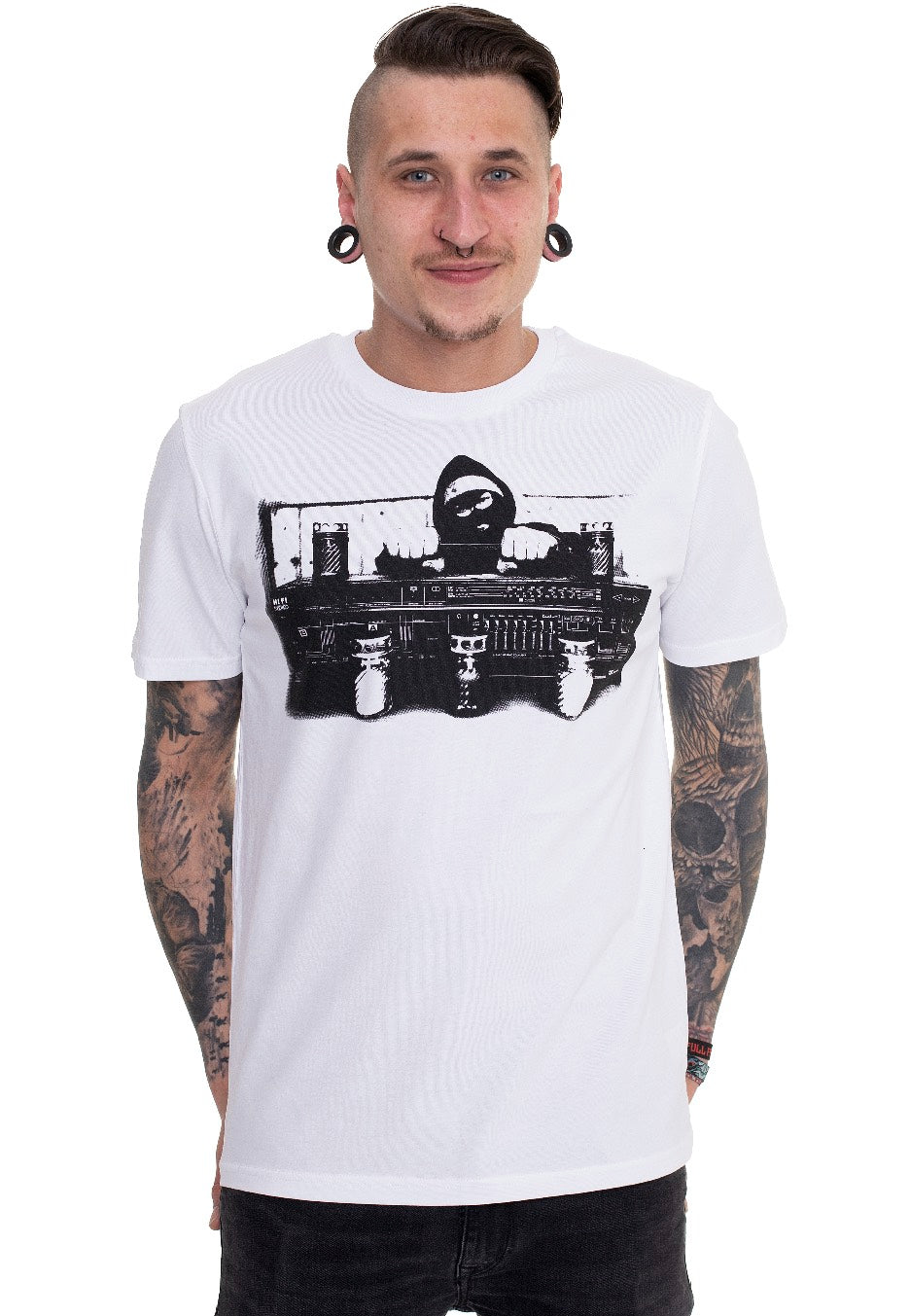 Waving The Guns - Blaster White - T-Shirt | Men-Image