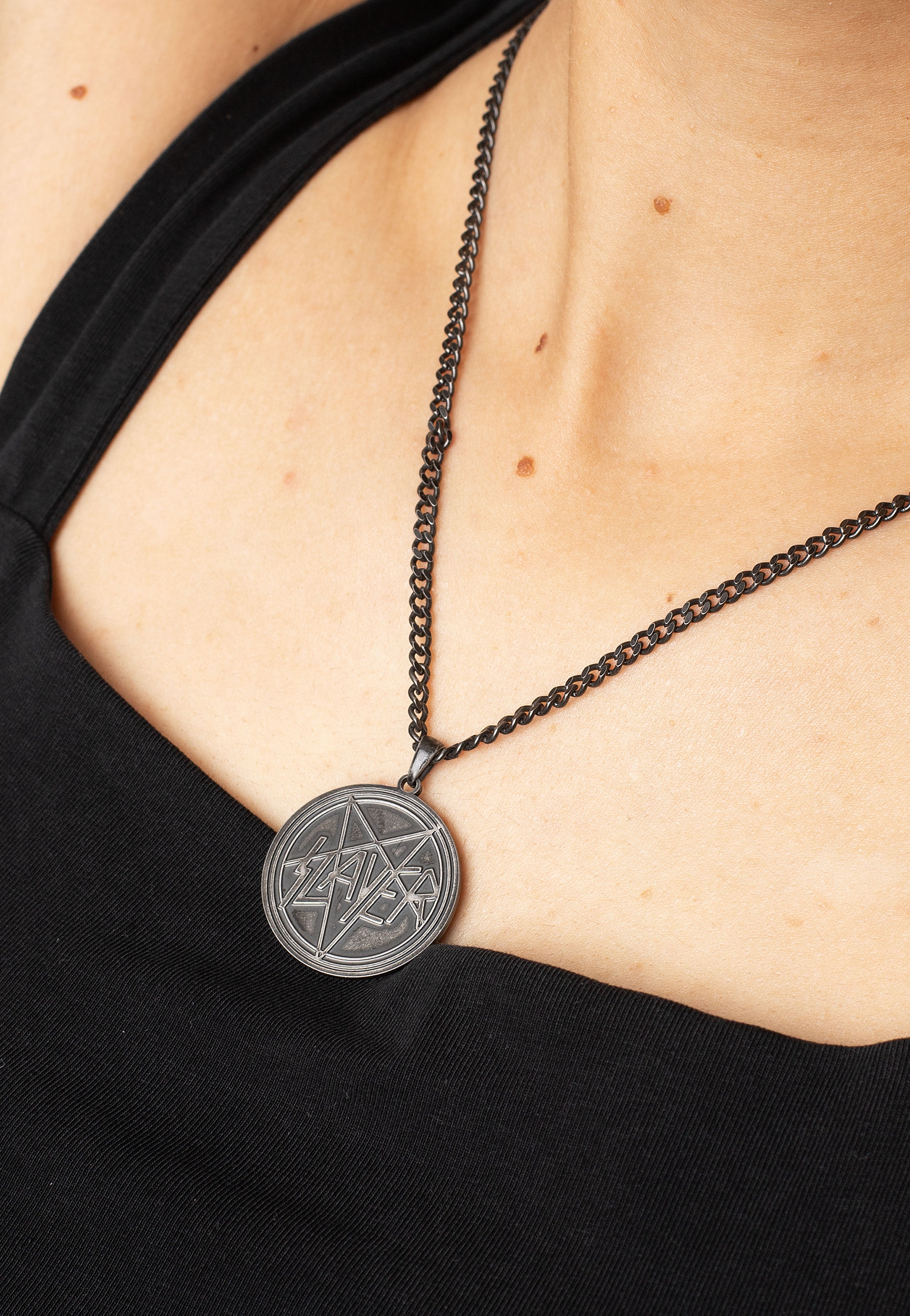 Wildcat x Slayer - Antique Penta - Necklace | Neutral-Image