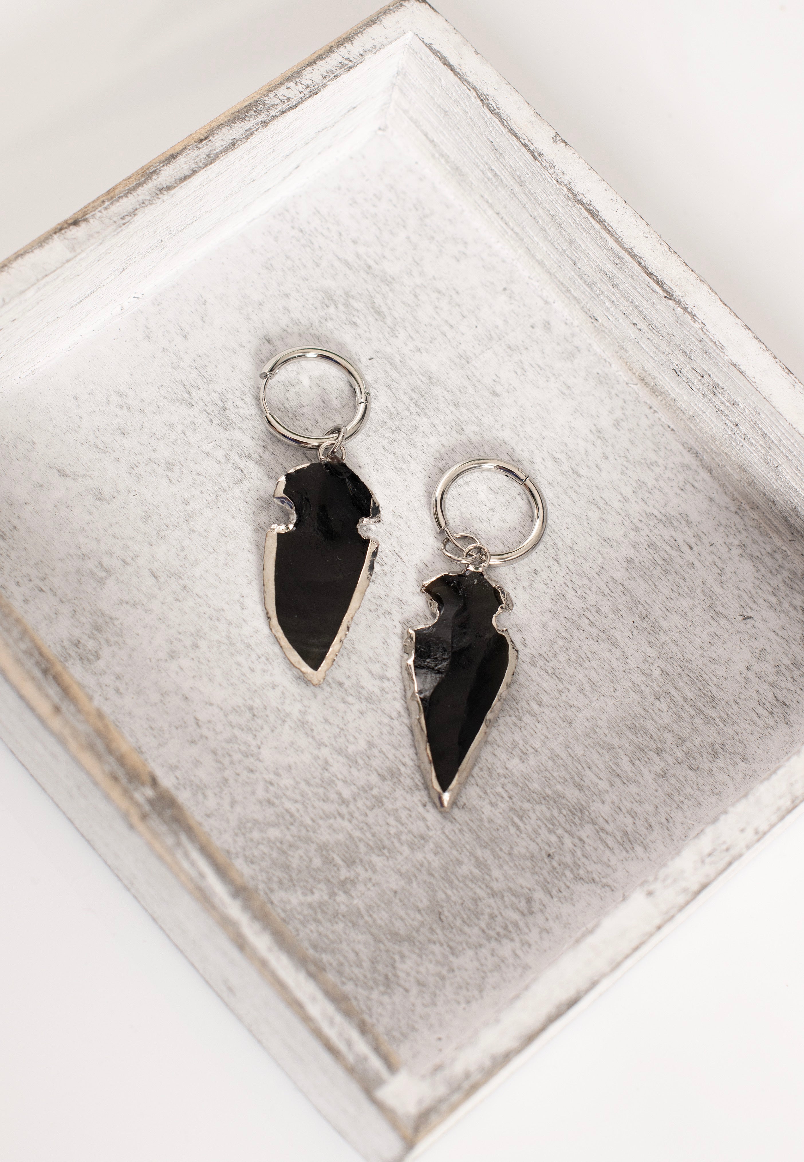 Wildcat - Little Obsidian Stone Hoops Silver - Earrings | Neutral-Image