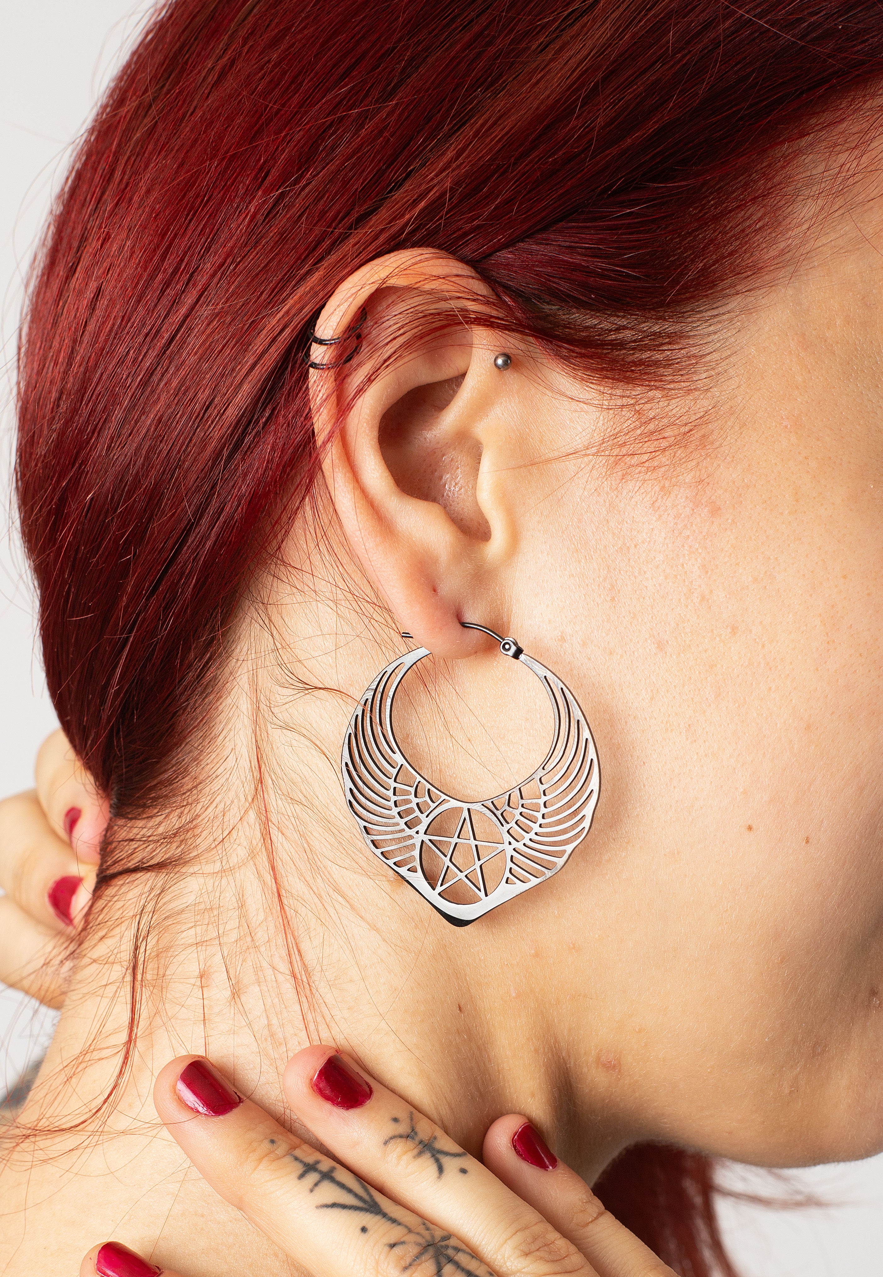 Wildcat - Winged Pentagram - Earrings | Neutral-Image