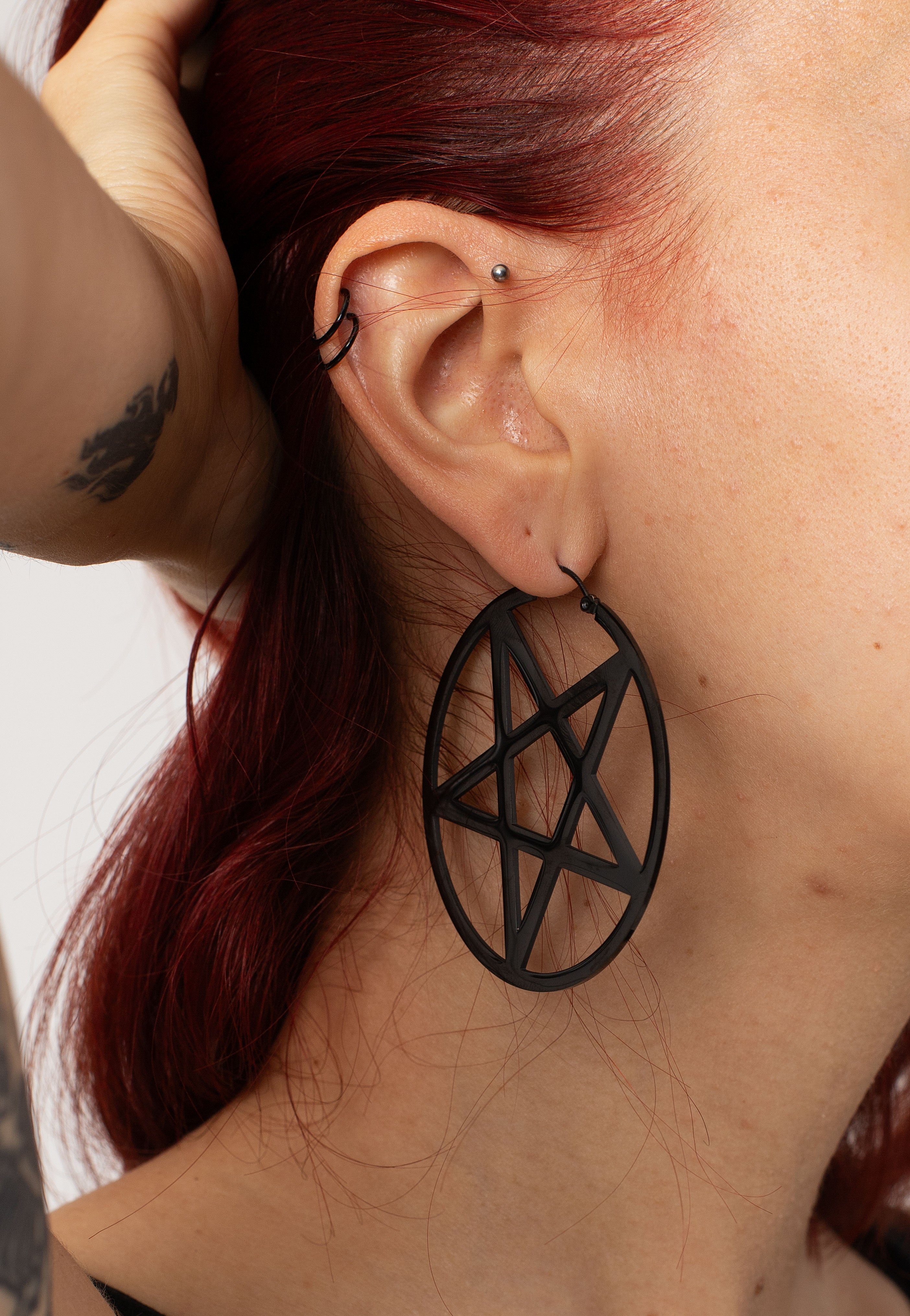 Wildcat - Pentagram - Earrings | Neutral-Image