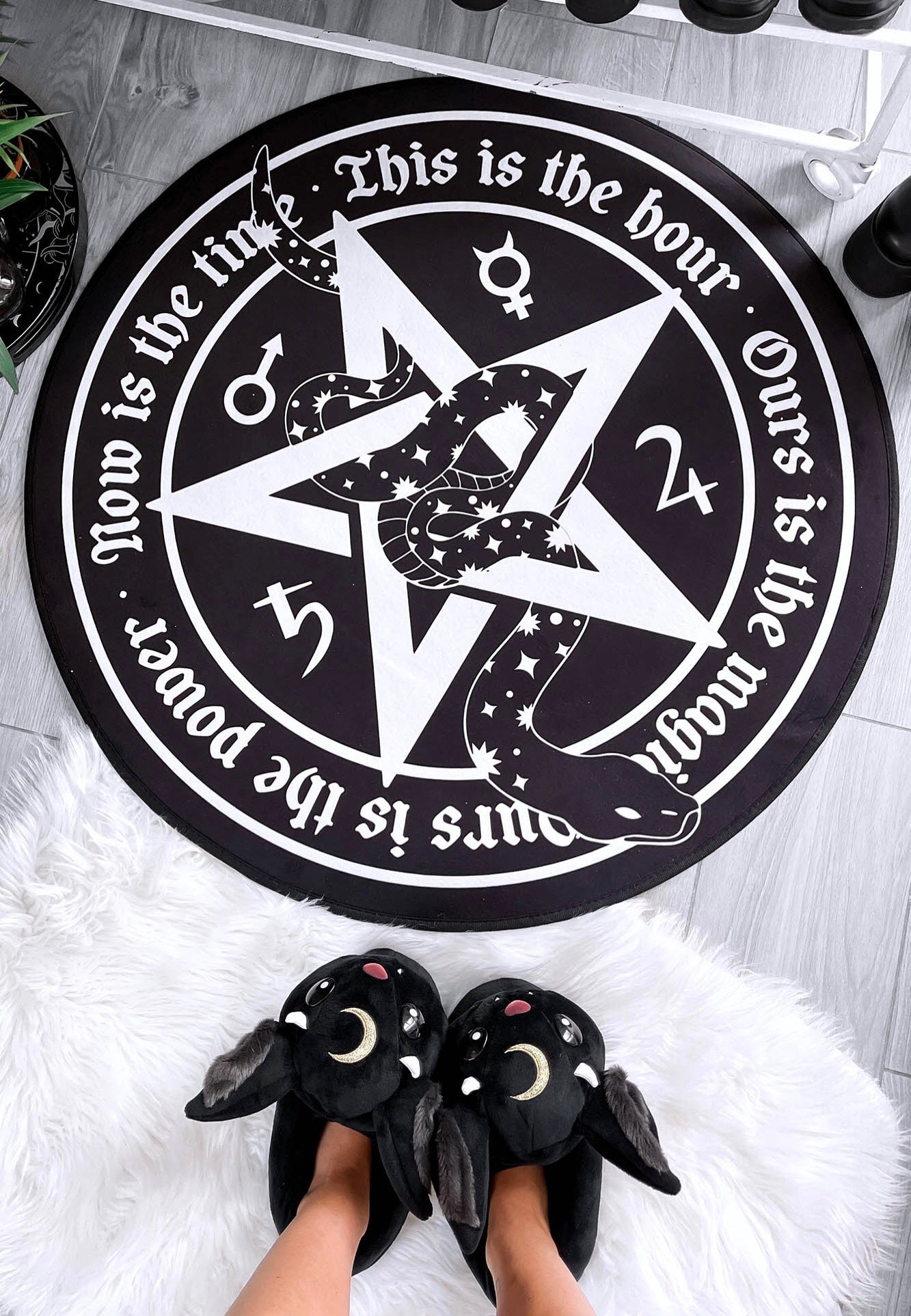 Killstar - Witchy Round Black - Rug | Neutral-Image