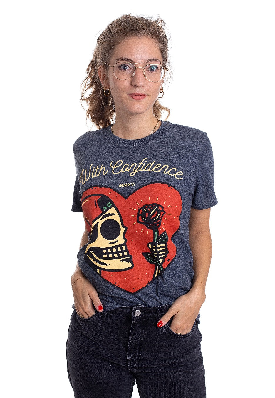 With Confidence - Heart Dark Grey - T-Shirt | Women-Image