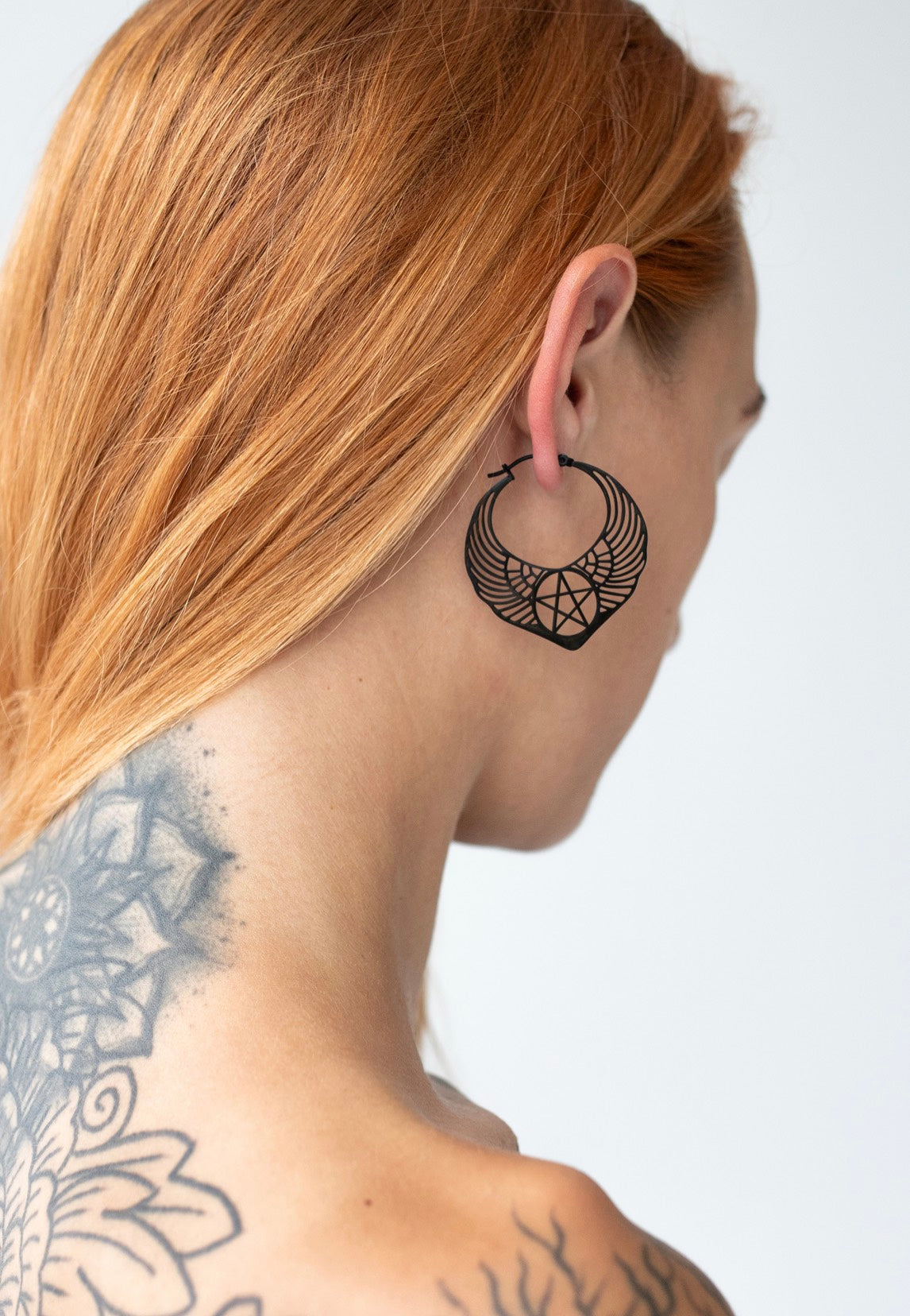 Wildcat - Winged Pentagram - Earrings | Neutral-Image