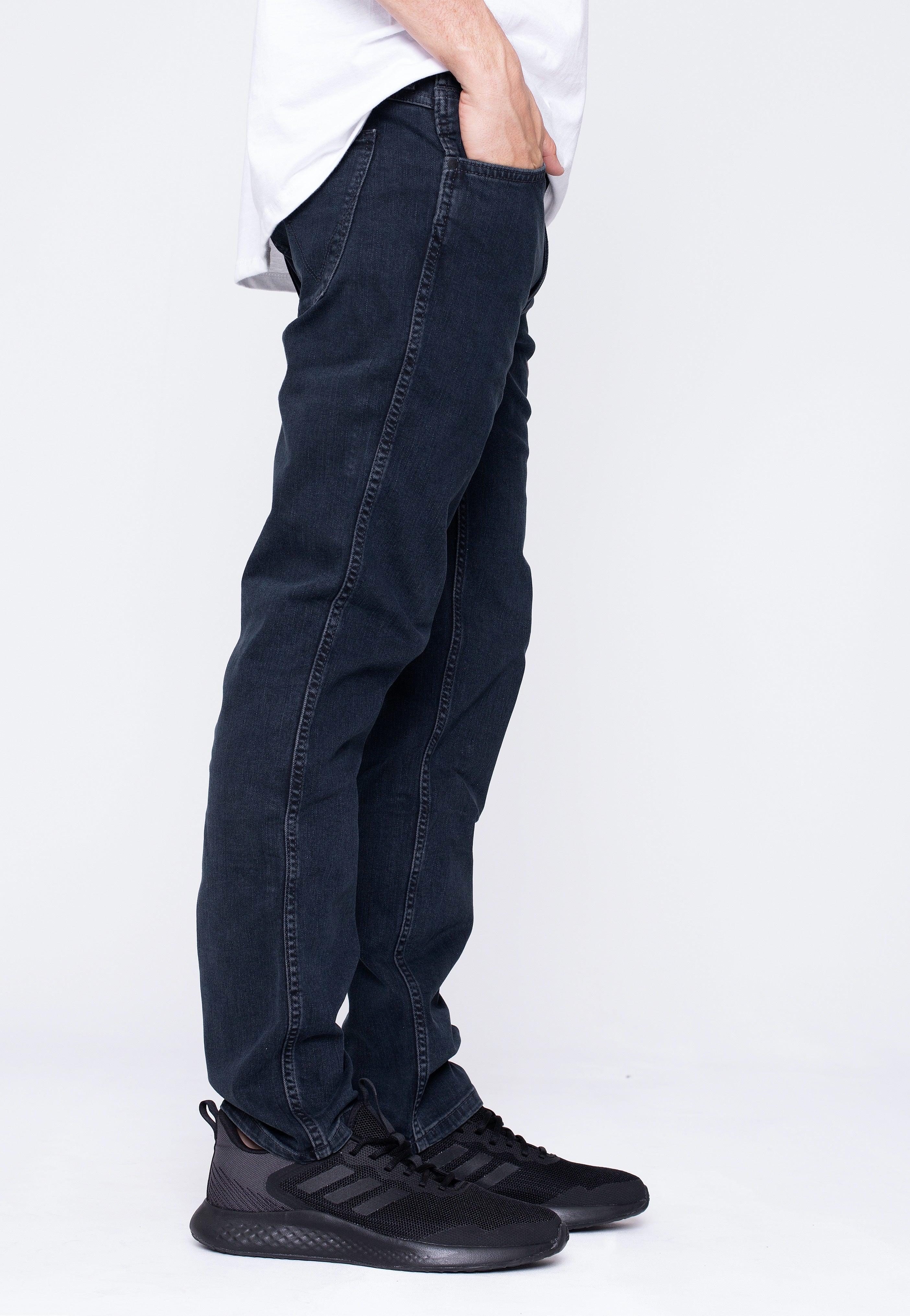 Wrangler - Greensboro Iron Blue - Jeans | Men-Image