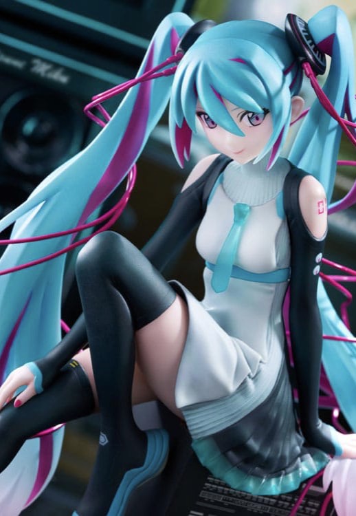 Hatsune Miku - Hatsune Miku x MTV - Statue | Neutral-Image