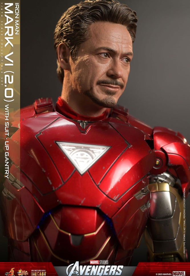 The Avengers - Iron Man Mark VI (2.0) with Suit Up Gantry Movie Masterpiece Diecast 1:6 - Action Figure | Neutral-Image